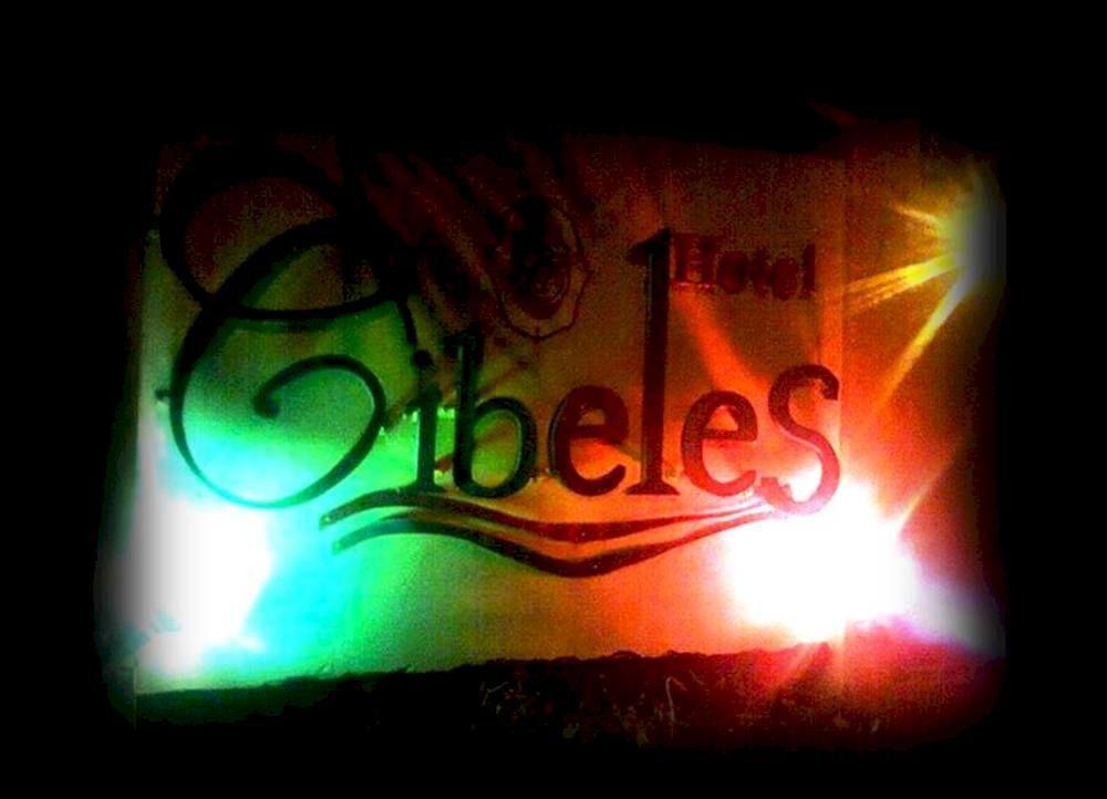 Hotel Cibeles La Ceiba Exterior photo